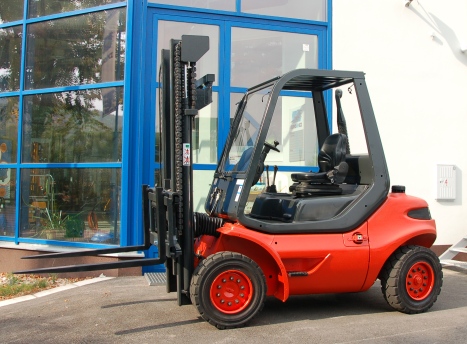Repasovan&yacute; voz&iacute;k LINDE H30T